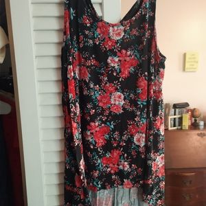 Knot back floral hi-lo tank